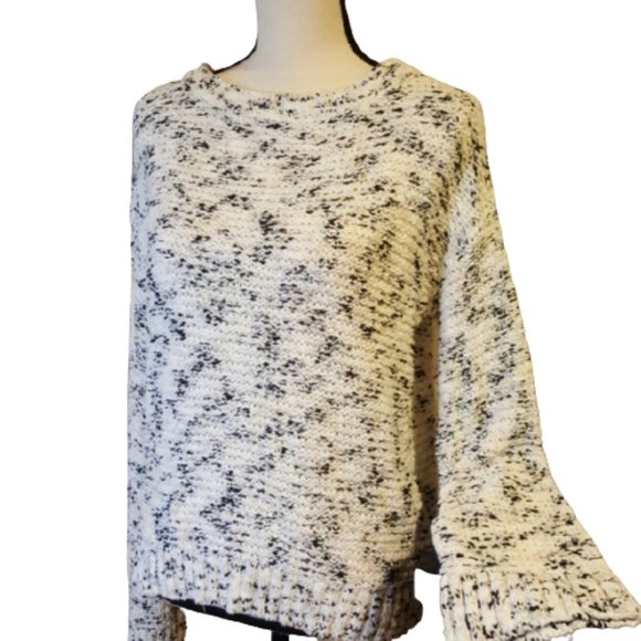 a new day Sweaters - 🍀Sale🍀 2/$28 3/$24 4/$28WideSleeve Speck Sweater